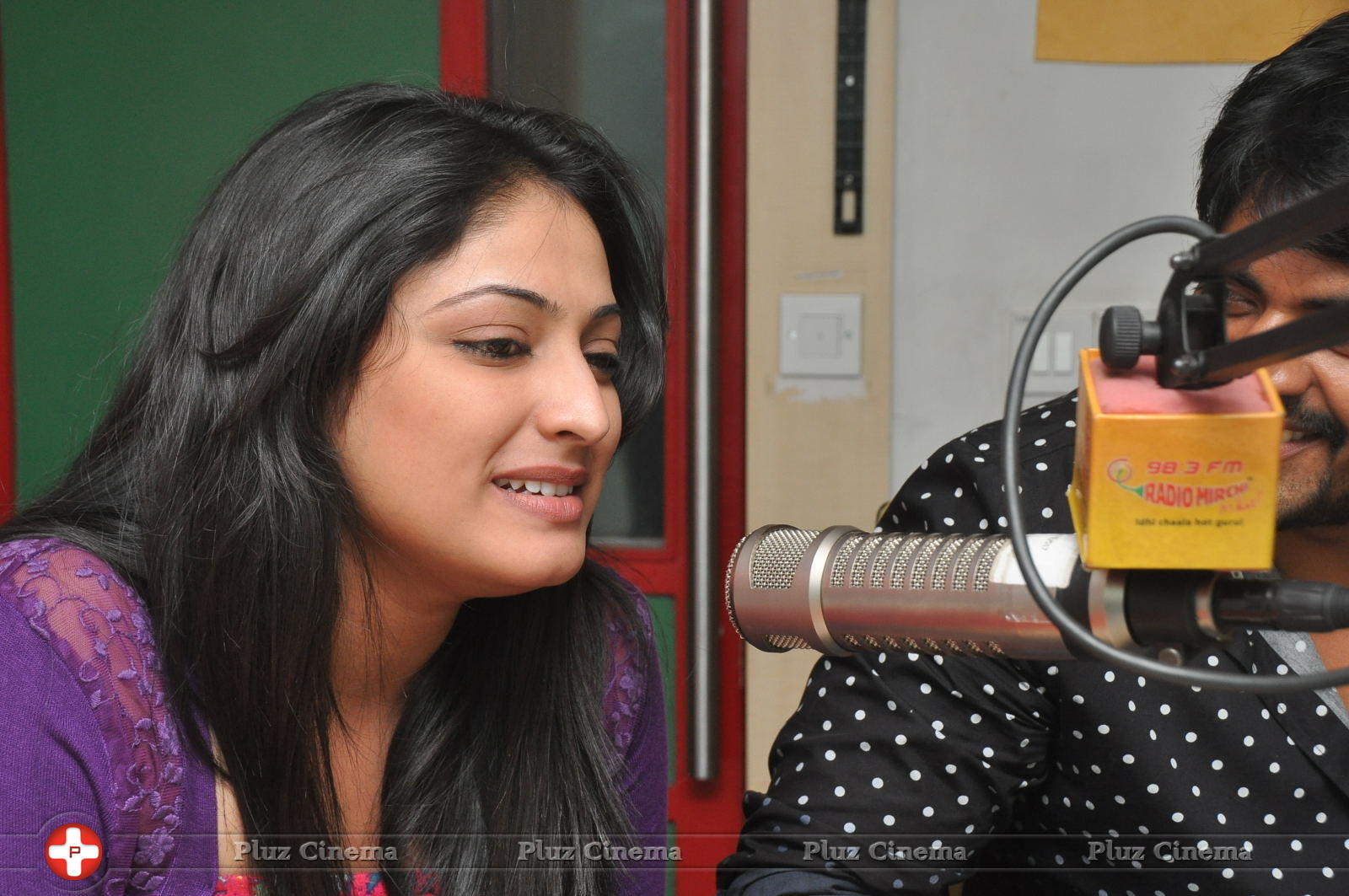Haripriya - Galatta Movie Sri and Haripriya at Radio Mirchi Photos | Picture 748375
