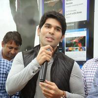Allu Sirish - Allu Sirish Launches Blackberry Z10 Special Offer at Lot Mobiles Photos | Picture 749865