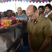 Celebrities at Uday Kiran Pay Homage Photos | Picture 692335