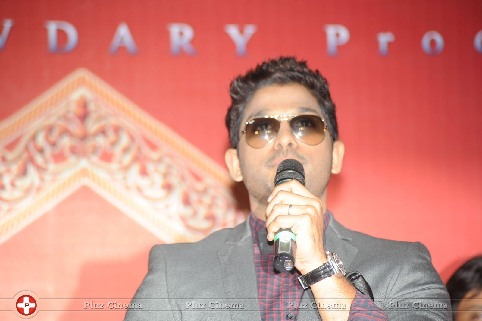 Allu Arjun - Rey Movie A to Z Look Launch Photos | Picture 693513
