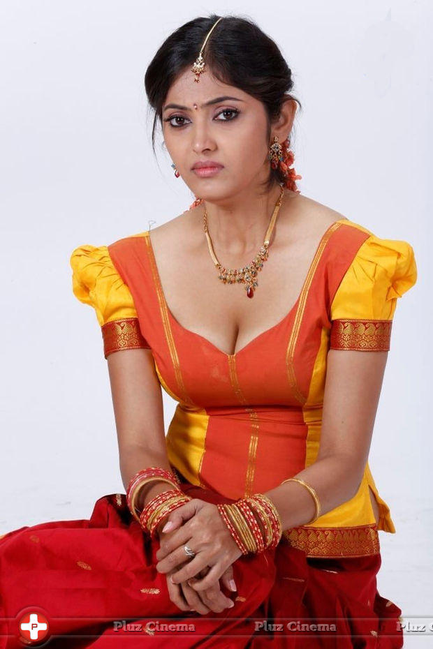 Supoorna Hot Photos | Picture 694938