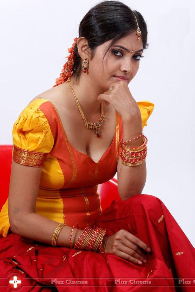 Supoorna Hot Photos | Picture 694939