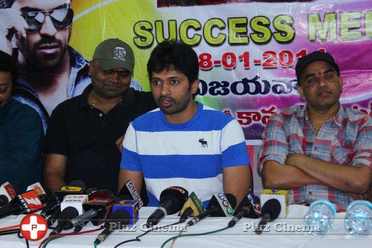 Yevadu Team Success Tour in Vijayawada Swarna Palace Photos | Picture 698958