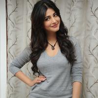 Shruti Hassan Latest Photoshoot Pictures | Picture 700538