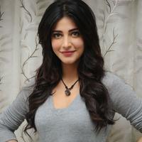 Shruti Hassan Latest Photoshoot Pictures | Picture 700542