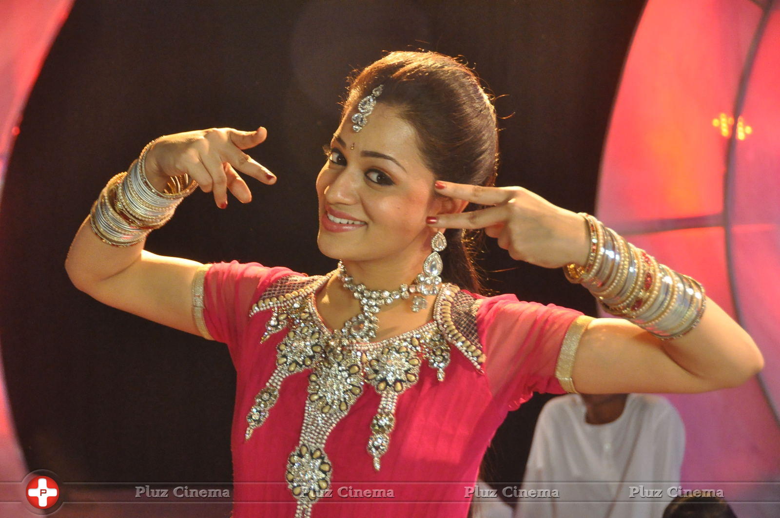 Reshma Dance Photos | Picture 705520
