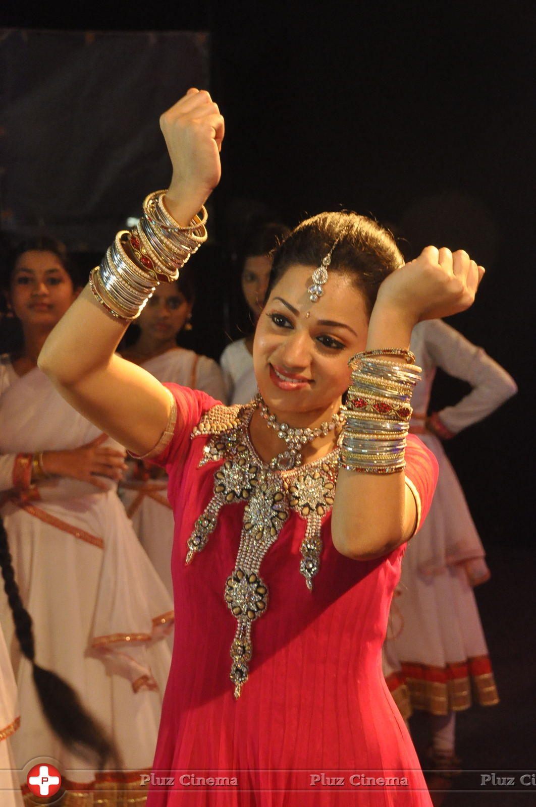 Reshma Dance Photos | Picture 705534