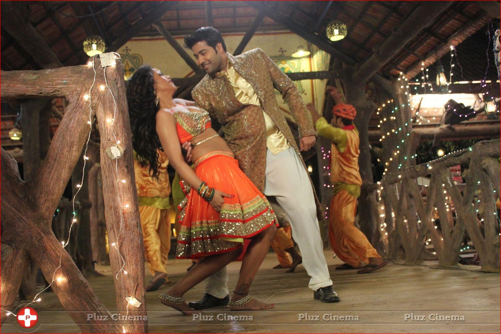 Mumaith Khan Item Song Stills in Aadivaram Amavasya Movie | Picture 725105