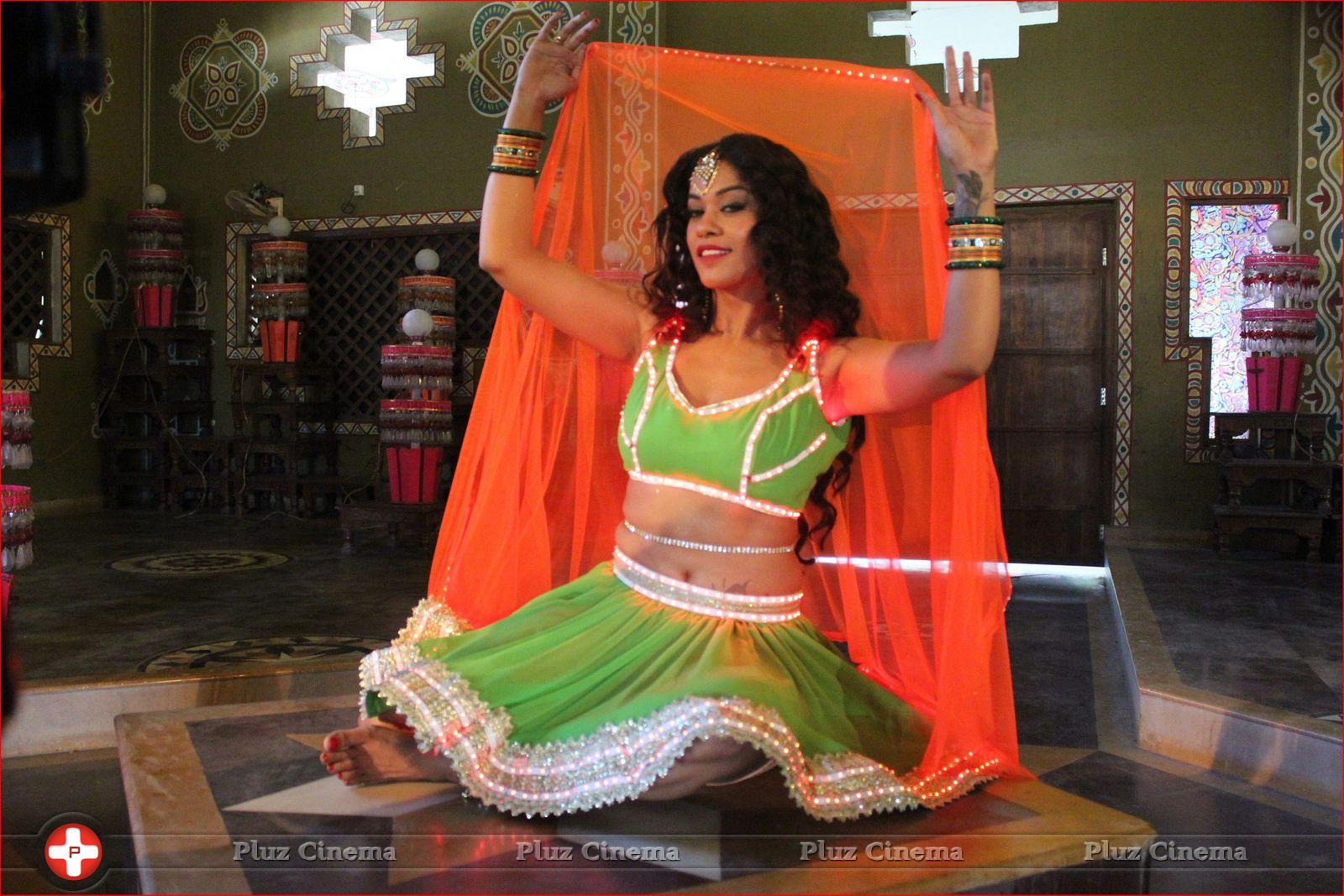 Mumaith Khan Item Song Stills in Aadivaram Amavasya Movie | Picture 725116