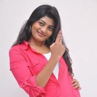 Sowmya Photos in Jeans at Galata Movie Audio Launch | Picture 729702