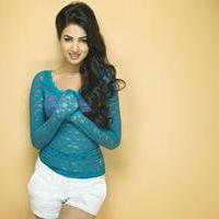 Sonal Chouhan New Pictures | Picture 732110