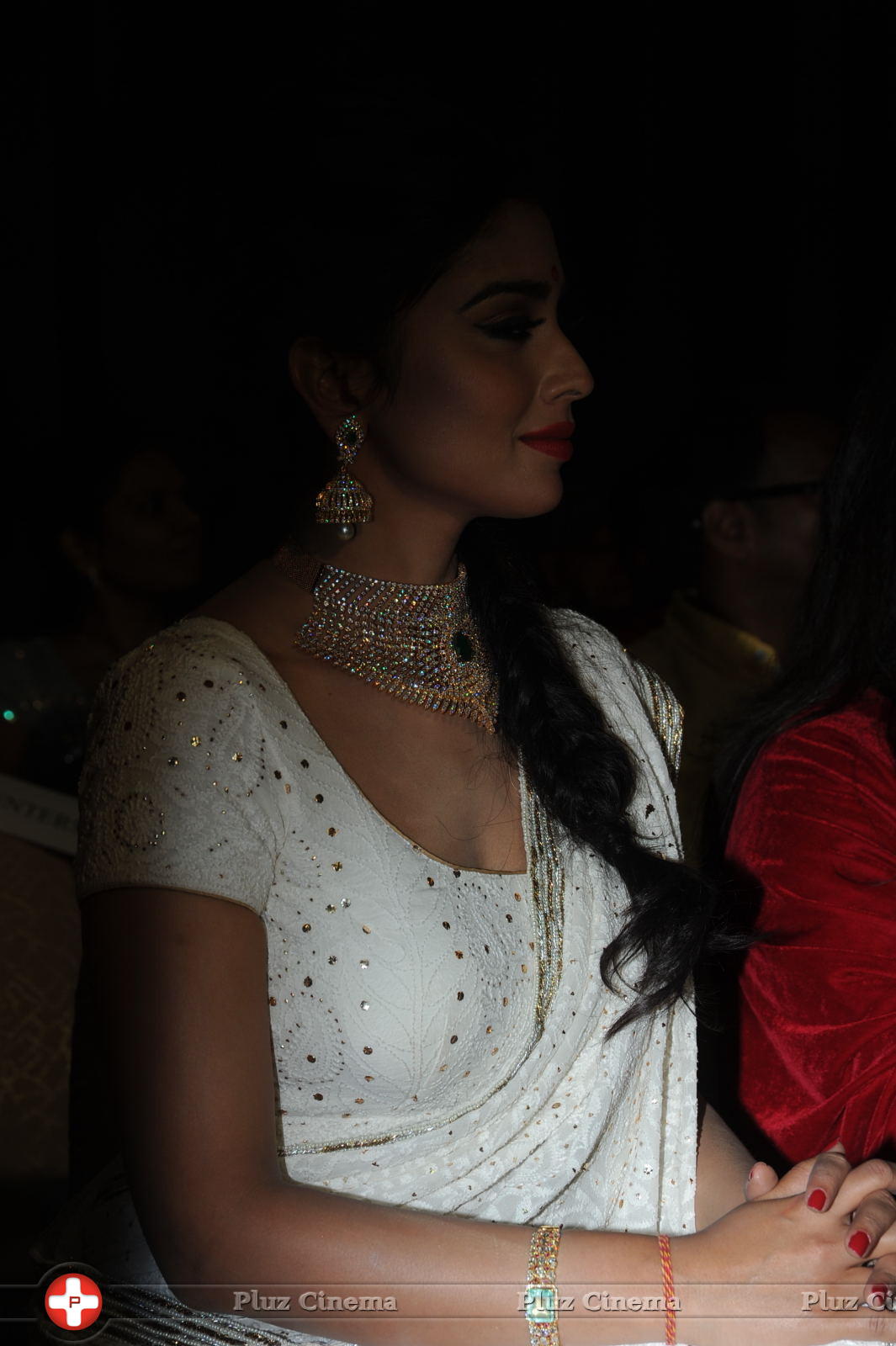 Shriya Saran - GR8 Women Awards 2014 Stills | Picture 734239