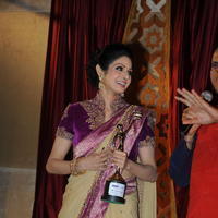 Sridevi Kapoor - GR8 Women Awards 2014 Stills | Picture 734177