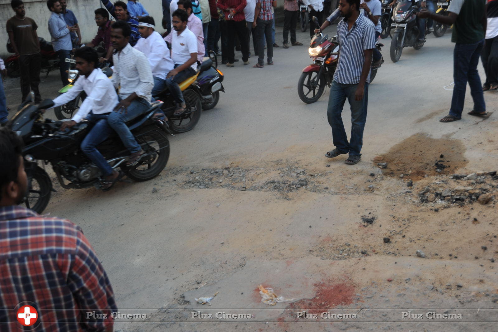 Legend Hungama At Bramaramba Theater Photos | Picture 736140