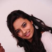 Isha Chawla New Pictures | Picture 750962