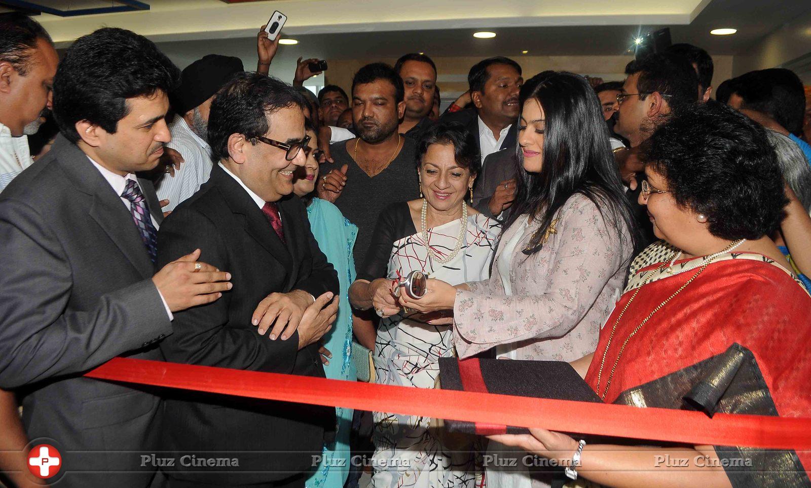Kajol Devgn and Tanuja Inaugurated Surya Mother and Child Care Hospital Stills | Picture 1010097