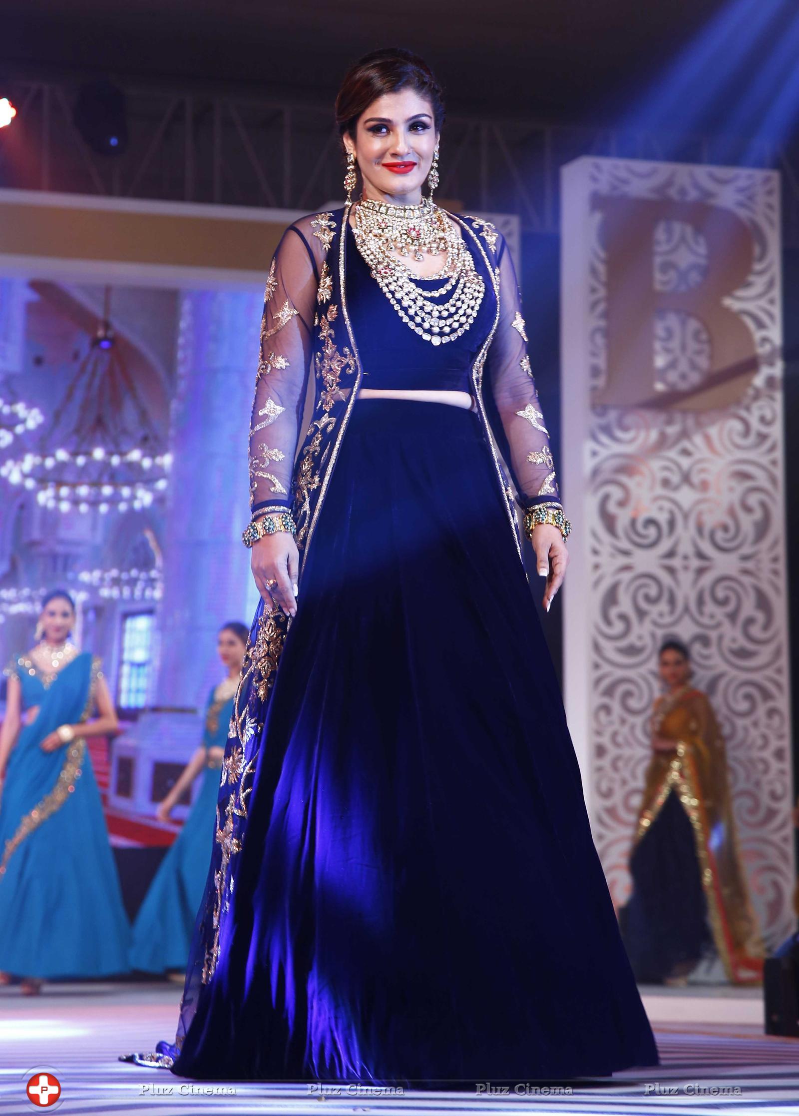 Raveena Tandon - 3rd India Bullion and Jewellers Awards 2015 and IBJA Fashion Show Photos | Picture 1173074