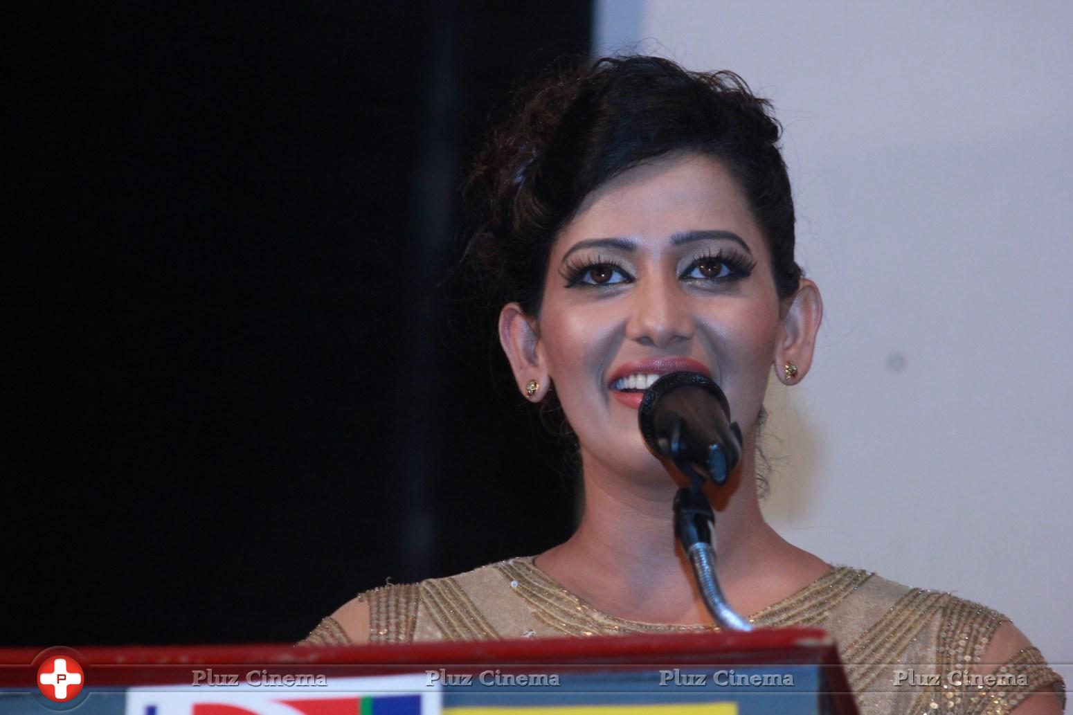 Sanjana Singh - Thoda Lutf Thoda Ishq Movie Press Meet Photos | Picture 1055020