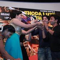 Thoda Lutf Thoda Ishq Movie Press Meet Photos | Picture 1055033