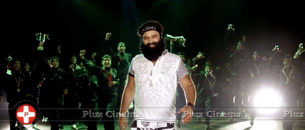 Gurmeet Ram Rahim Singh - Gurmeet Ram Rahim Singh at MSG 2 The Messenger Movie Stills | Picture 1127692