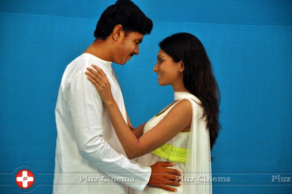Otha Kal Mandapam Movie Stills | Picture 892939