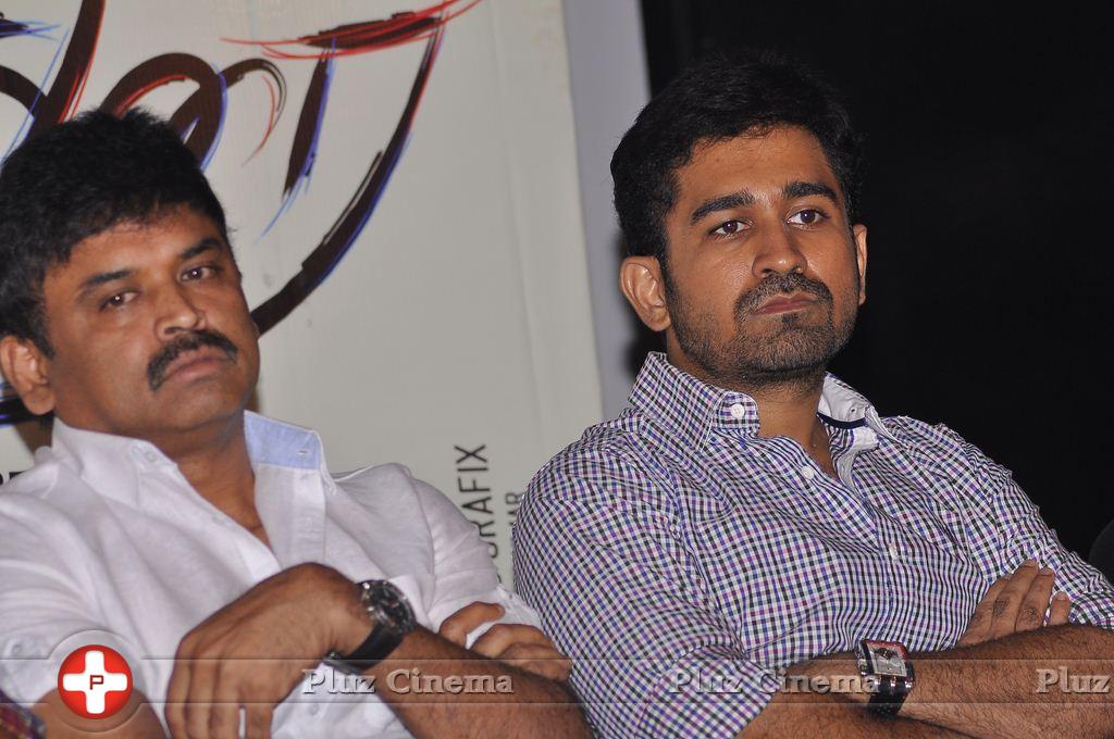 Vijay Antony - Vellaikaara Durai Movie Press Meet Stills | Picture 902369