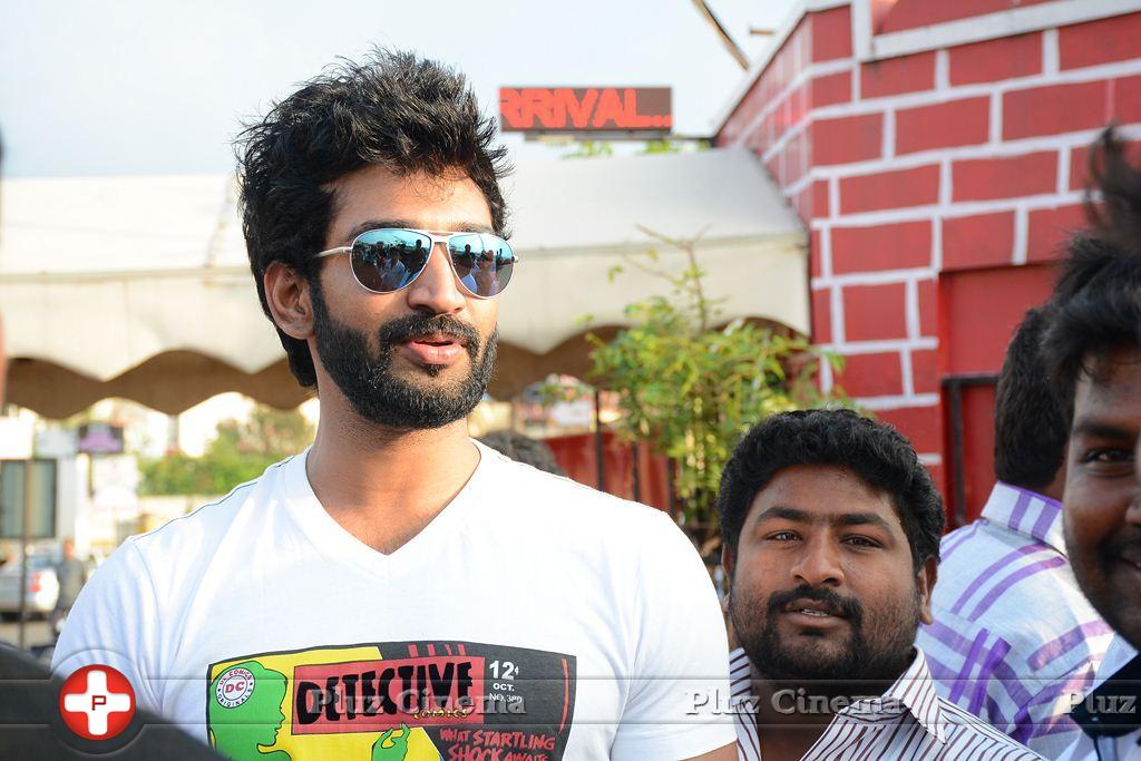 Aadhi Pinisetty - Aadhi Birthday Celebration and Clean India Campaign Photos | Picture 904593