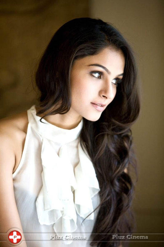 Andrea Jeremiah Latest Gallery | Picture 908561