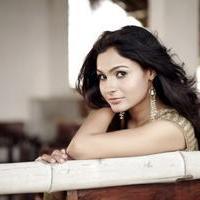 Andrea Jeremiah Latest Gallery | Picture 908570