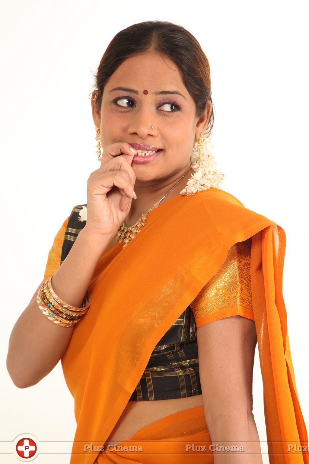 Samanthi - Soorathengai Movie Stills | Picture 918316
