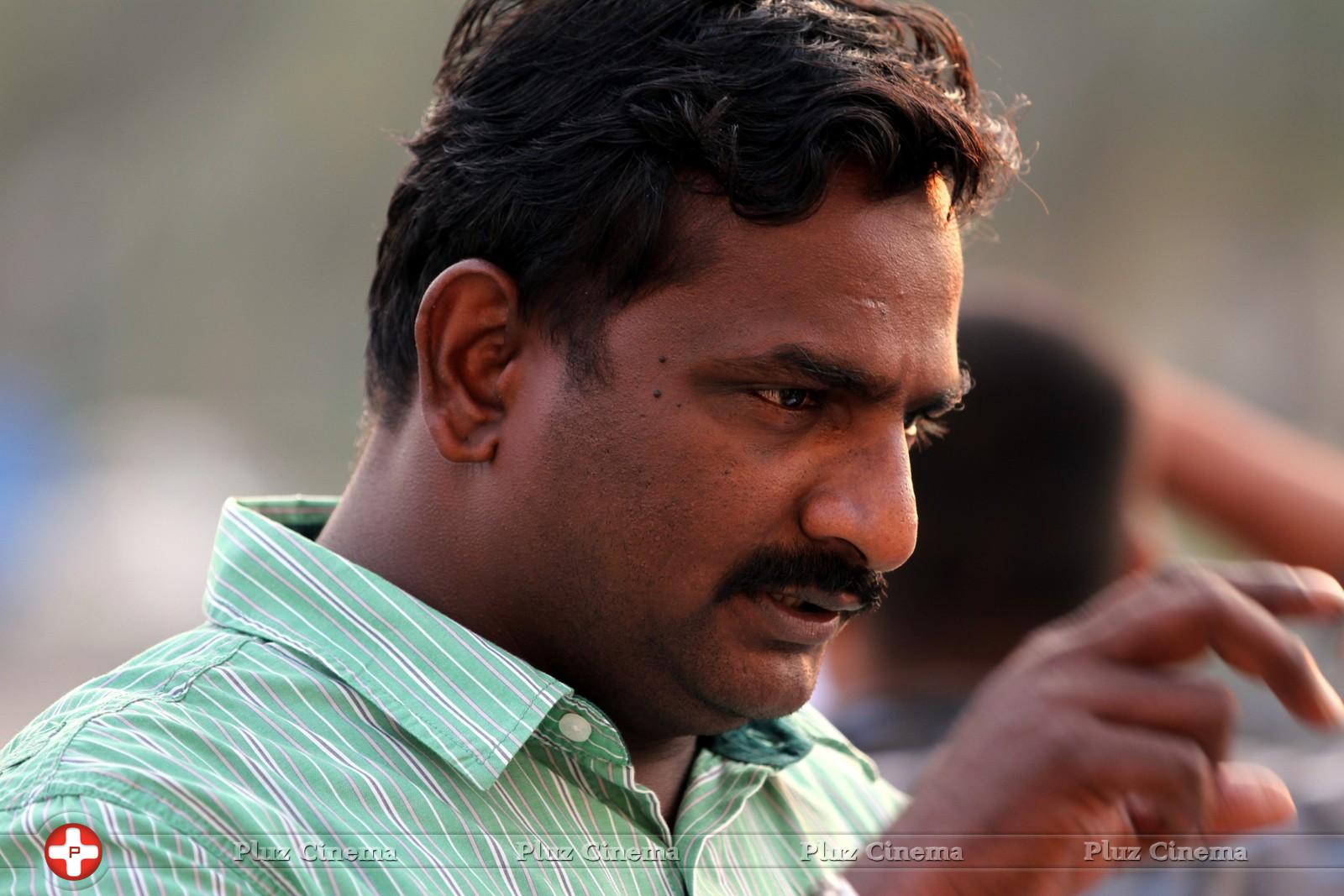 Meaghamann Movie Cinematographer Sathish Kumar Working Photos | Picture 919593