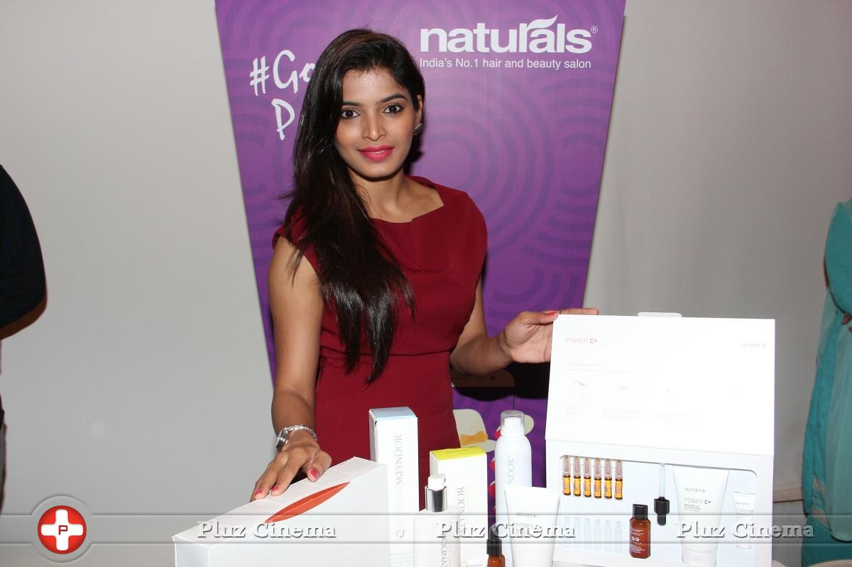 Sanchita Shetty - Naturals Launches Luxury Skin Lightening Facial In Chennai Photos | Picture 858163