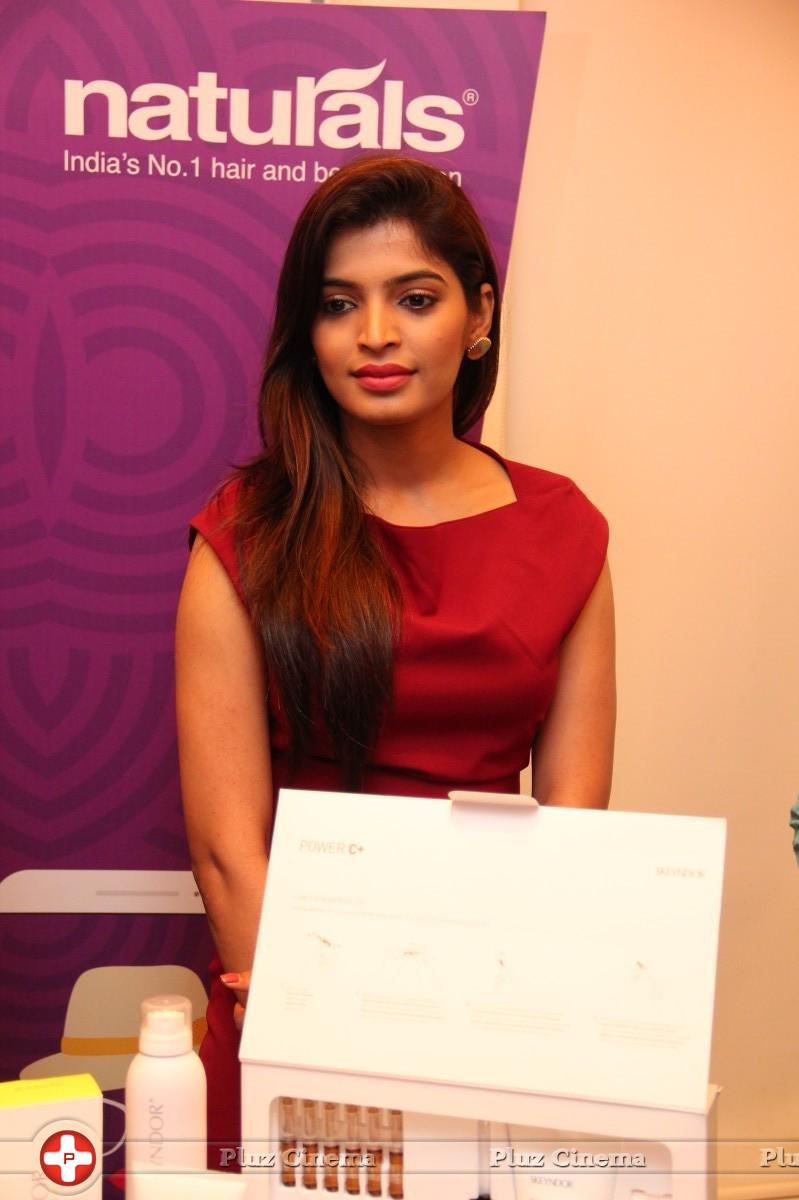 Sanchita Shetty - Naturals Launches Luxury Skin Lightening Facial In Chennai Photos | Picture 858199