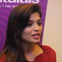 Sanchita Shetty - Naturals Launches Luxury Skin Lightening Facial In Chennai Photos | Picture 858128
