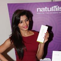 Sanchita Shetty - Naturals Launches Luxury Skin Lightening Facial In Chennai Photos | Picture 858173