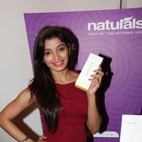Sanchita Shetty - Naturals Launches Luxury Skin Lightening Facial In Chennai Photos | Picture 858174