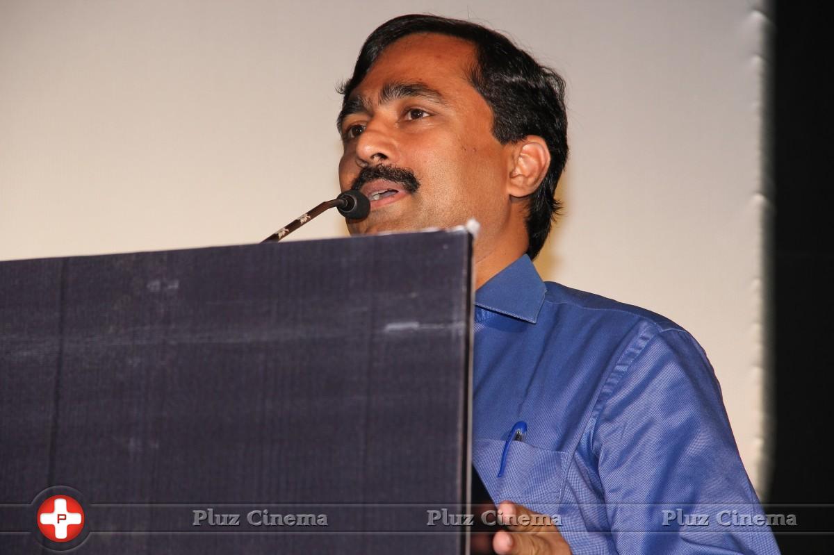 Om Shanthi Om Movie Audio Launch Photos | Picture 859206