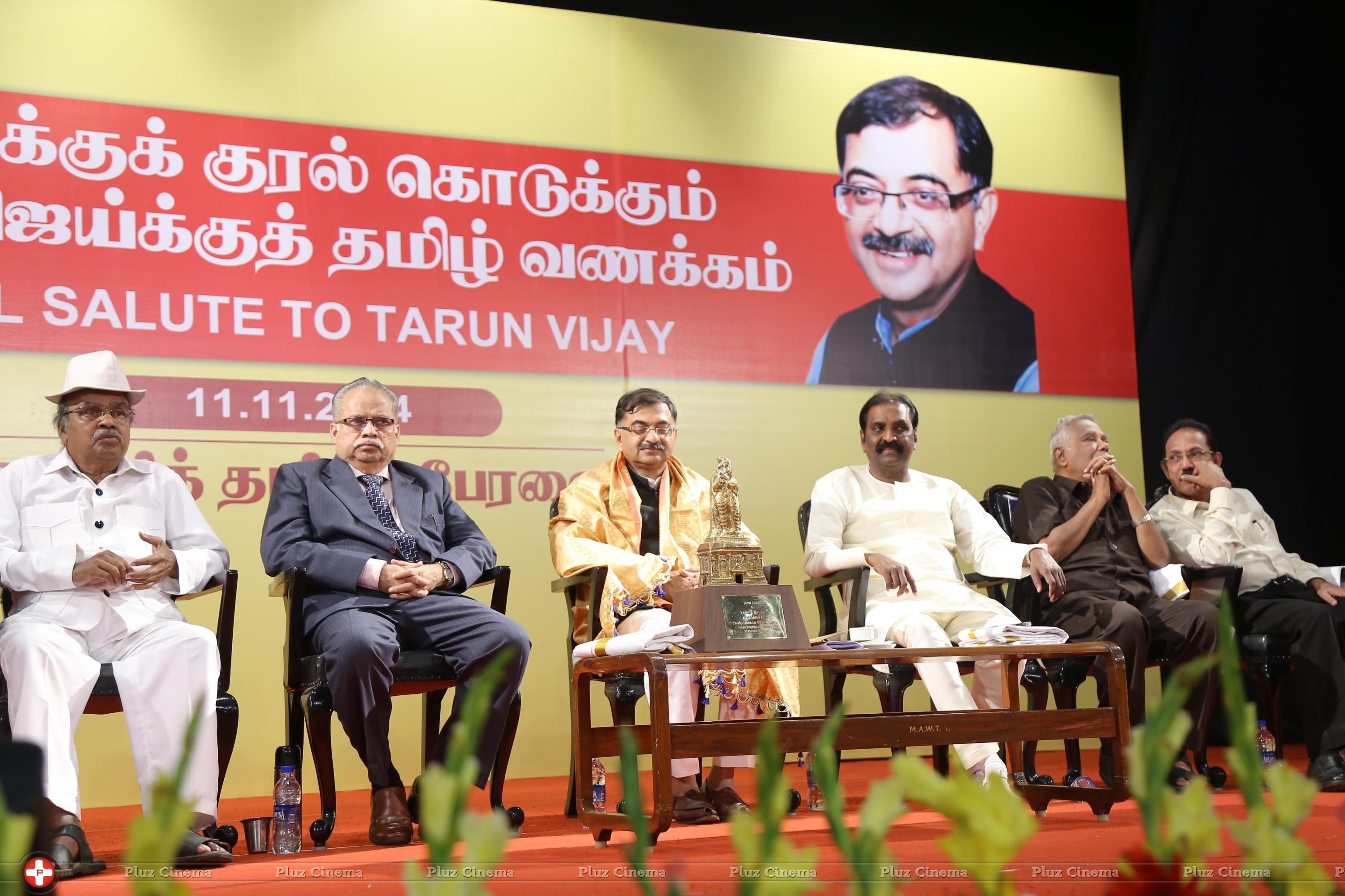 Kaviperarasu Vairamuthu felicitating Tarun Vijay MP Event Stills | Picture 867254