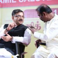 Kaviperarasu Vairamuthu felicitating Tarun Vijay MP Event Stills
