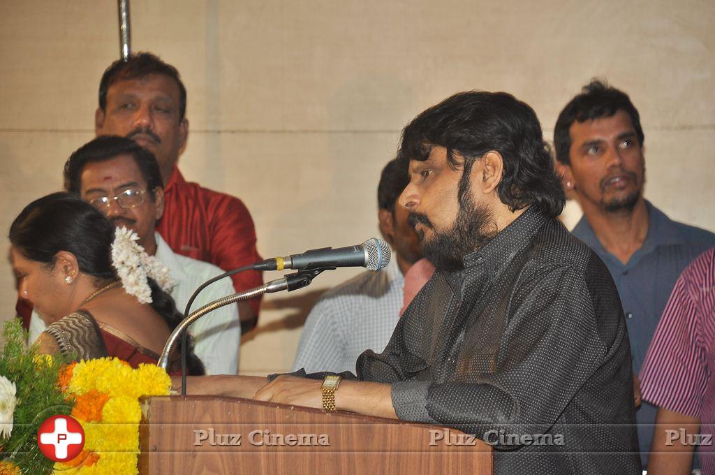Vikraman (Director) - Actor SS Rajendran Condolence Meeting Photos | Picture 874618