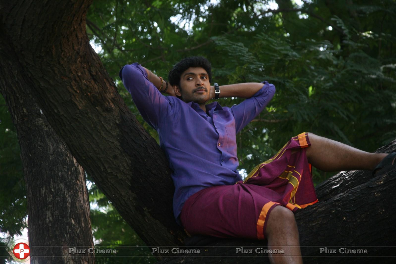 Vikram Prabhu - Vellakkara Durai Movie Latest Stills | Picture 877188