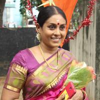 Saranya Ponvannan - Jeyikira Kuthira Movie Pooja Stills | Picture 877261