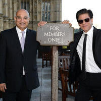Shah Rukh Khan receives Global Diversity Award Photos | Picture 842278