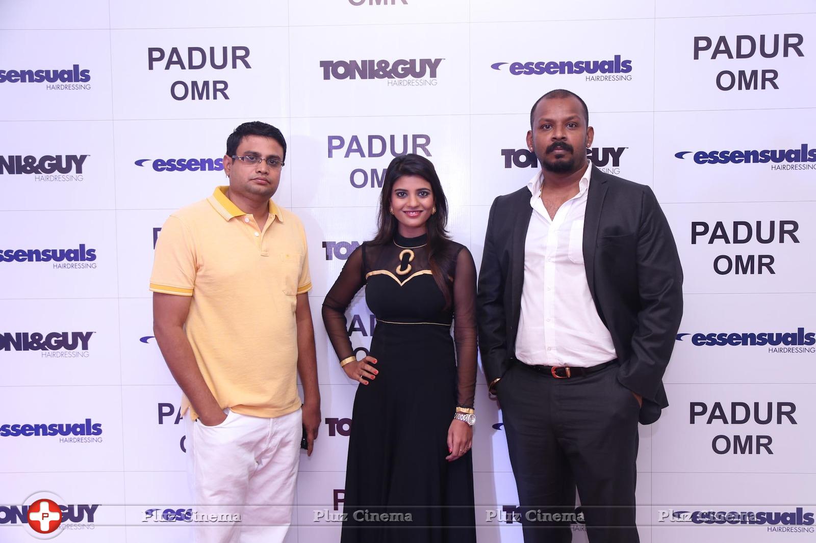 Actress Ishwarya Rajesh Launches Seventeenth Essensuals by Toni & Guy At Padur | Picture 850191
