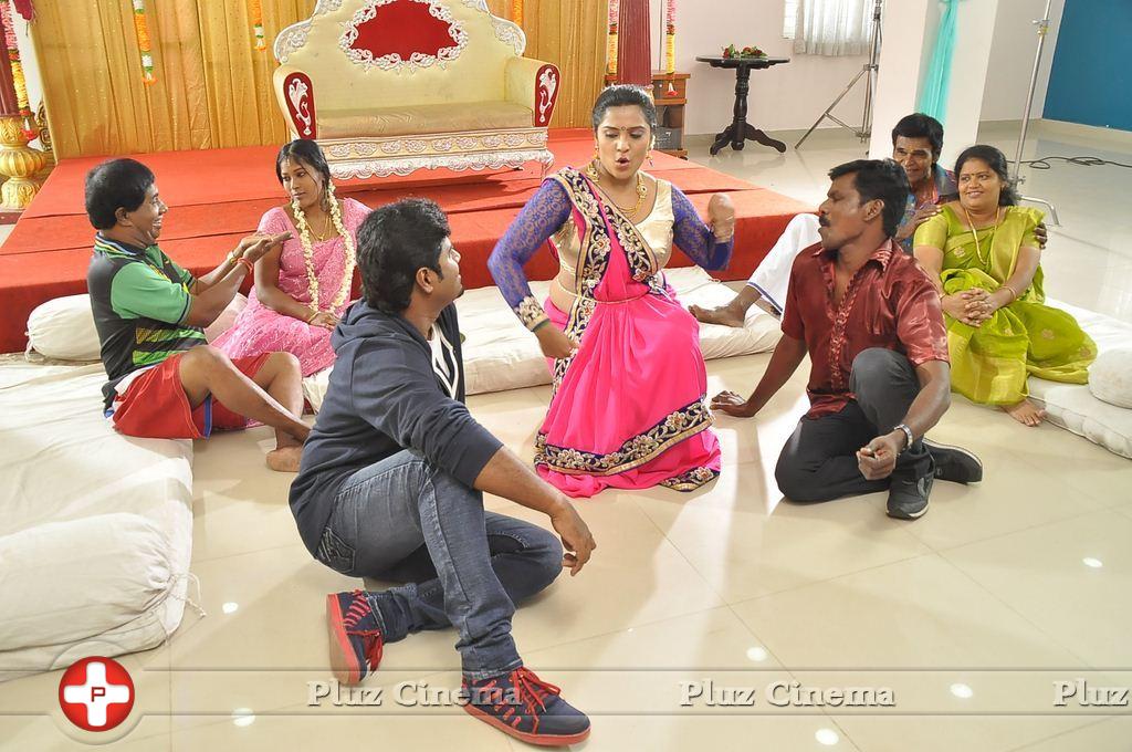 Baanu Movie Shooting Spot Stills | Picture 1011295