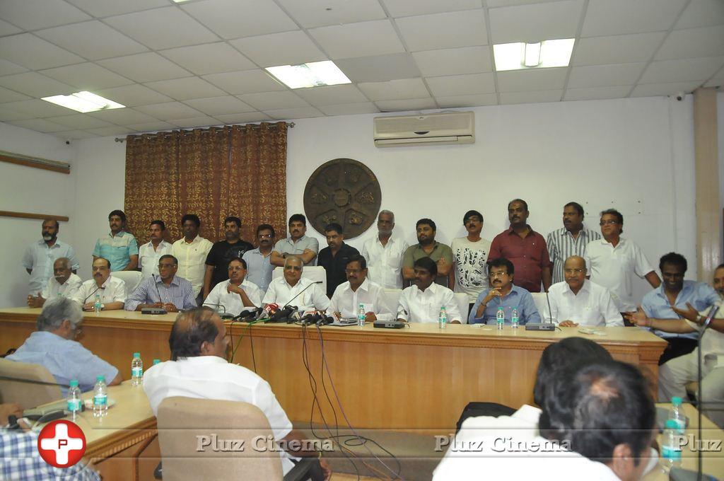 Tamil Film Associations Press Meet Regarding Uttama Villain Release Photos | Picture 1014920