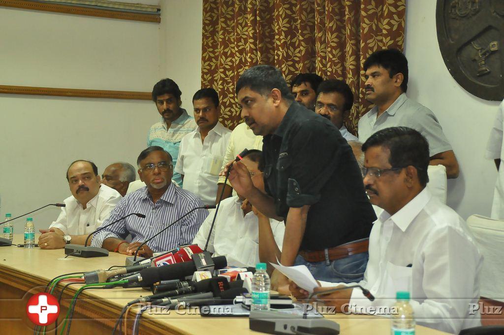 Tamil Film Associations Press Meet Regarding Uttama Villain Release Photos | Picture 1014939