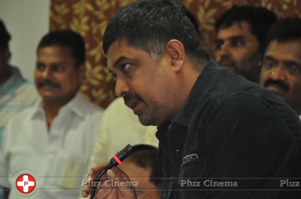 N. Linguswamy (Director) - Tamil Film Associations Press Meet Regarding Uttama Villain Release Photos | Picture 1014940