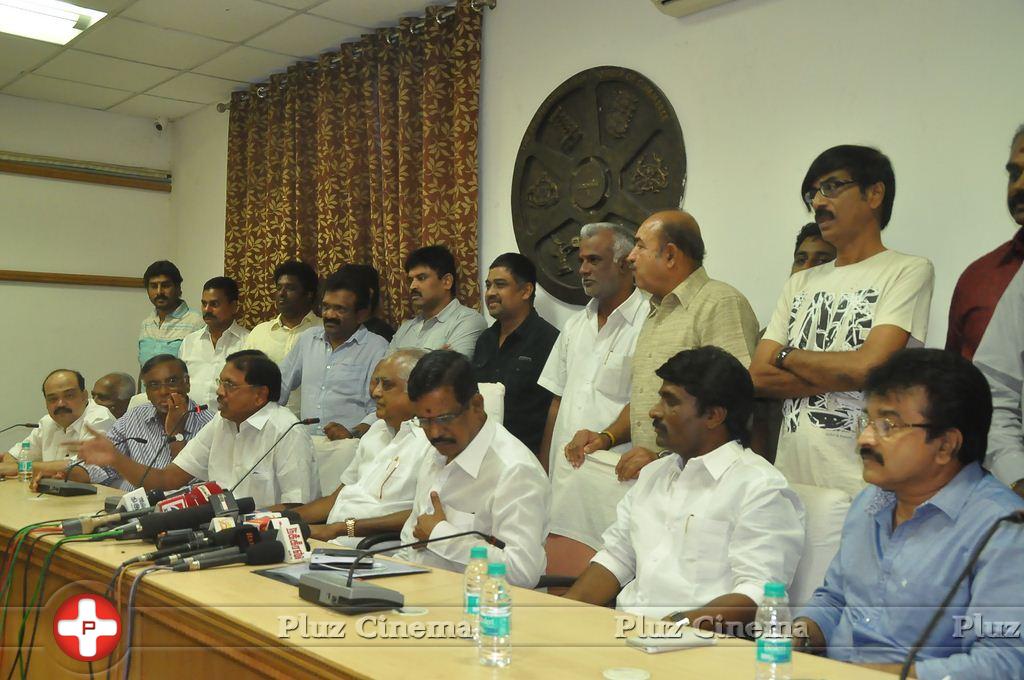 Tamil Film Associations Press Meet Regarding Uttama Villain Release Photos | Picture 1014951