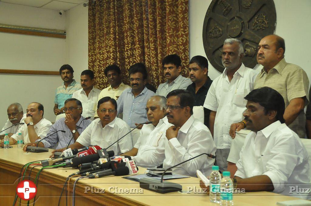 Tamil Film Associations Press Meet Regarding Uttama Villain Release Photos | Picture 1014953